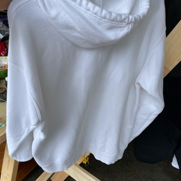 TOMMY HILFIGER SWEATSHIRT - Picture 2 of 2